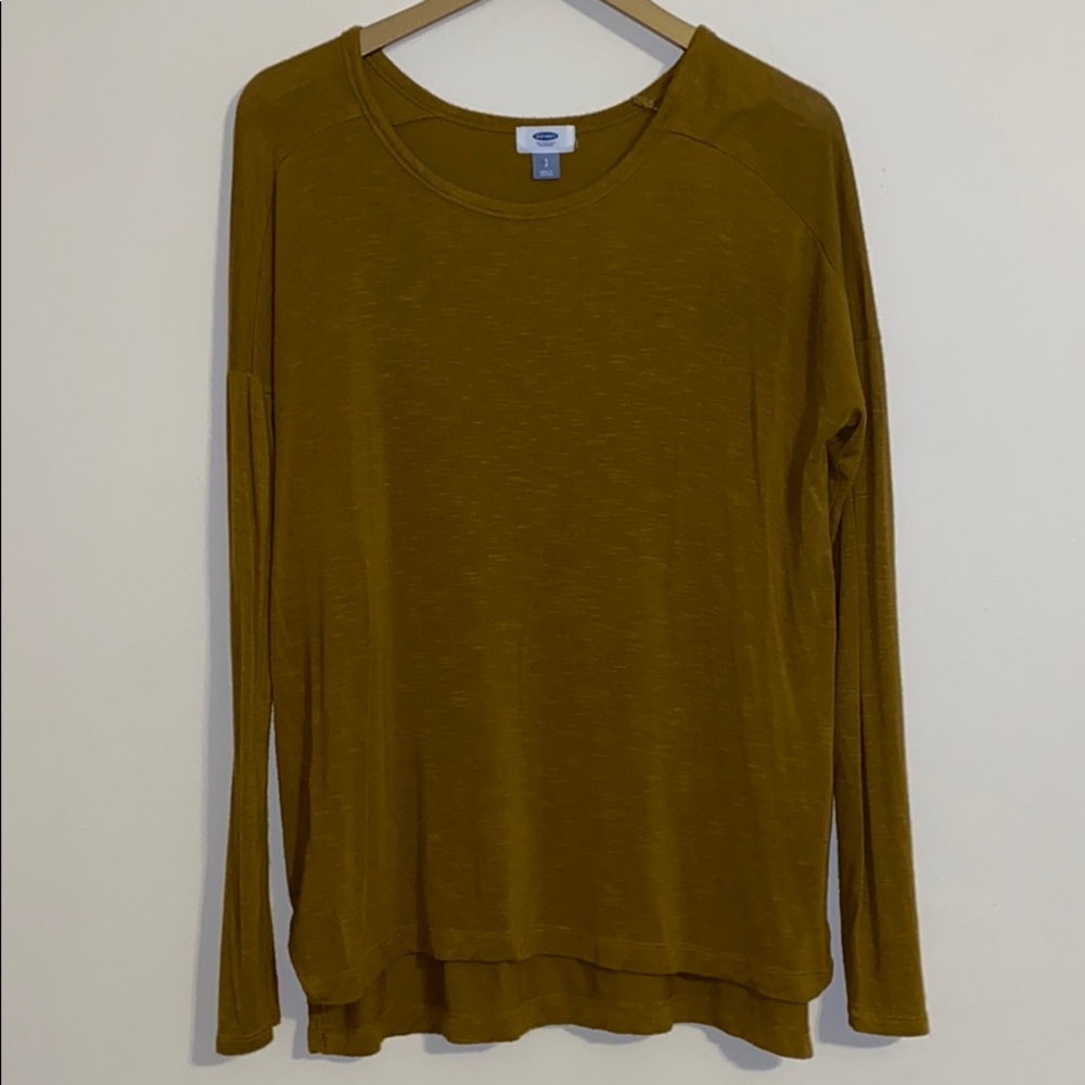 Old Navy Dijon mustard long sleeve tee